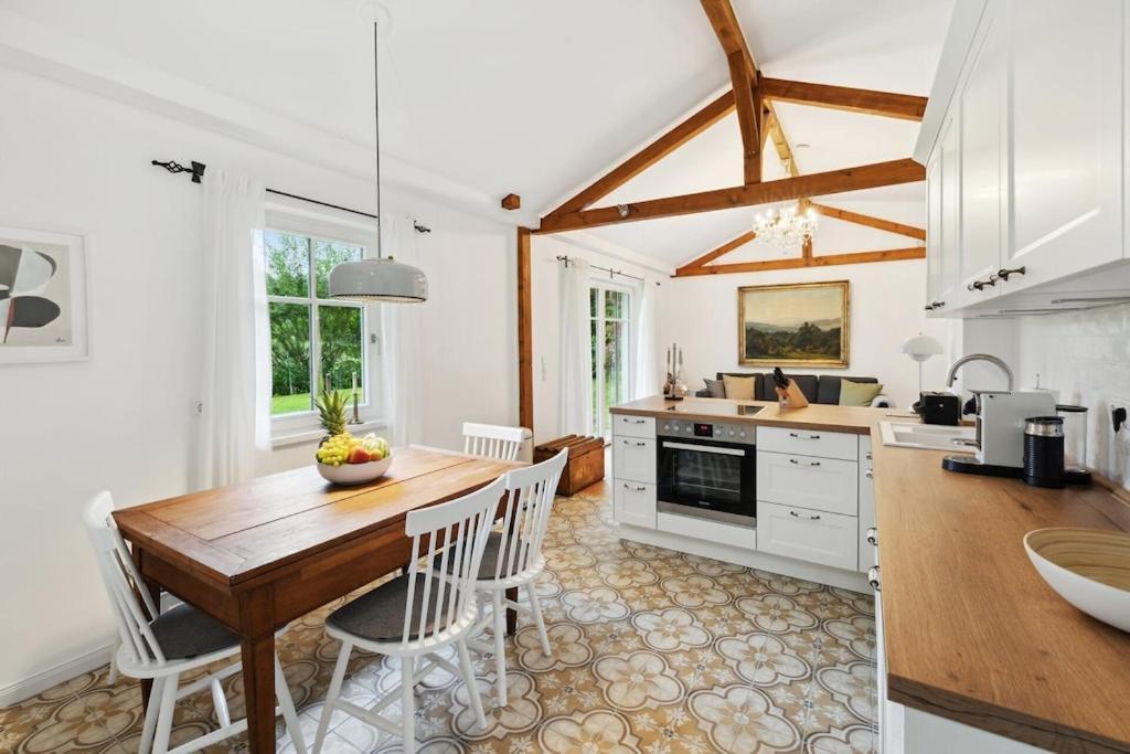 Idylisches Cottage Mit Reh Worthsee Luaran gambar